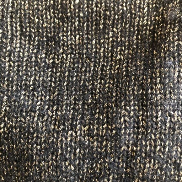 A.L.C. Bowen Sweater Size Medium - Picture 12 of 13